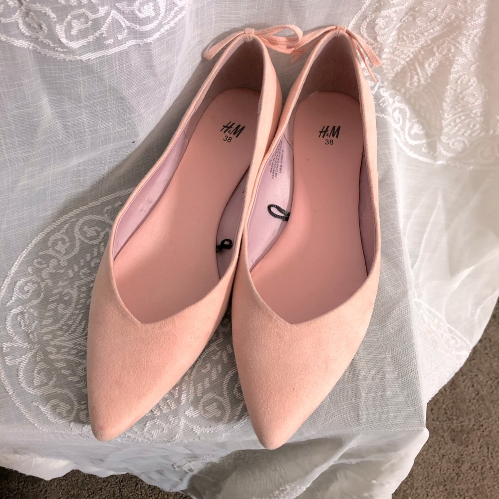 Worn ONCE only. (: Cute H&M pink flats